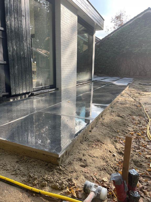 Maastricht achtertuin tegels